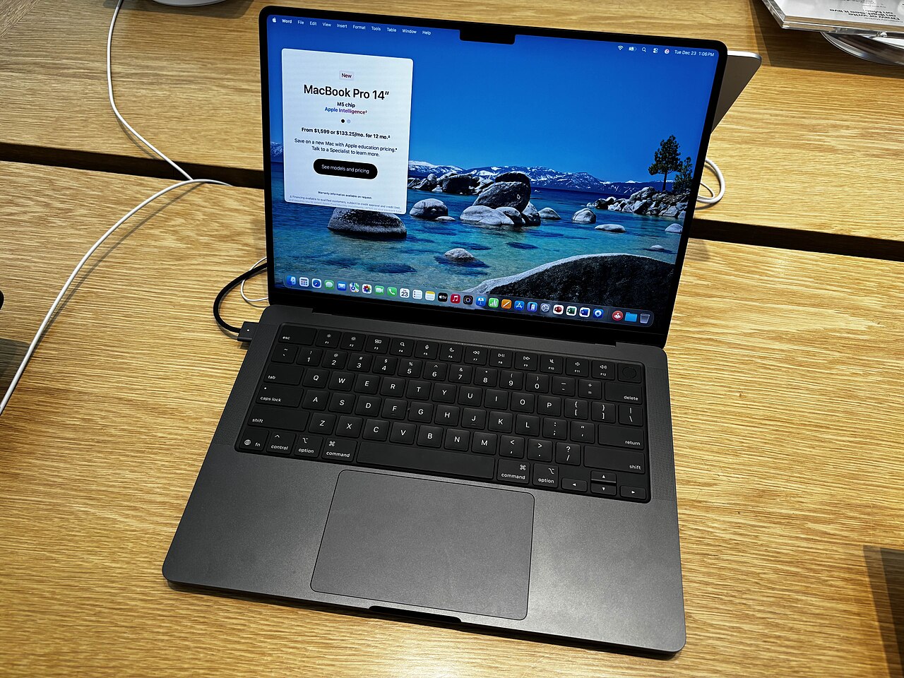 Apple MacBook Pro M5 Max (14-inch and 16-inch)